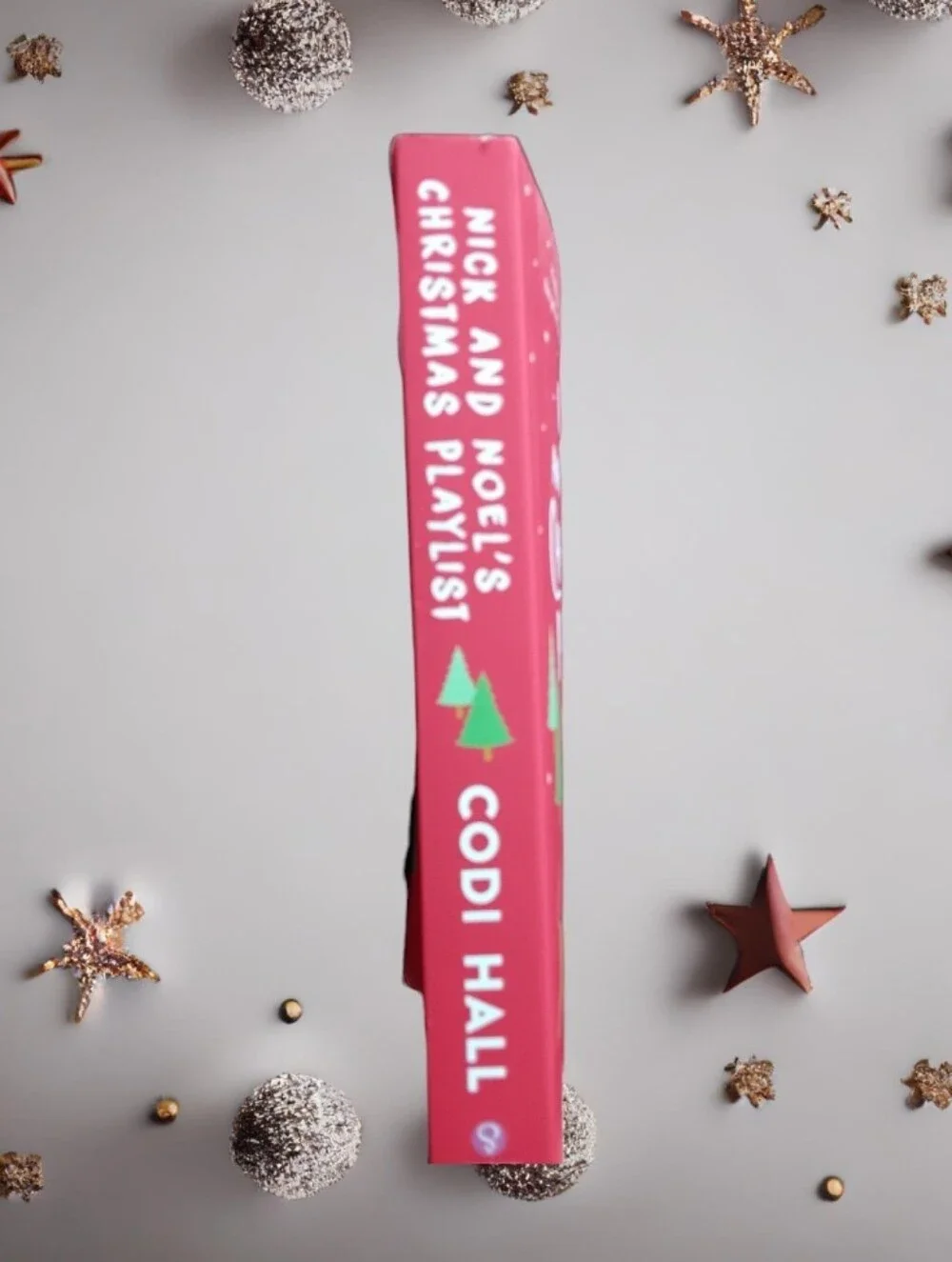 Book: Nick And Noel' Christmas Playlist